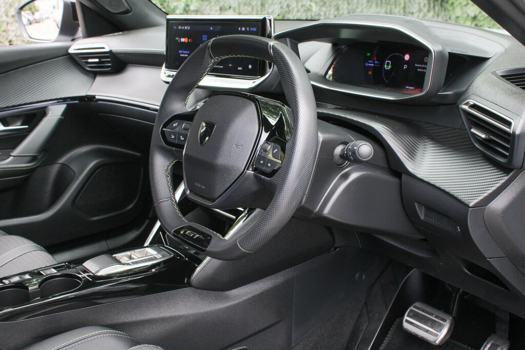 Peugeot 2008 Gt Grey #23