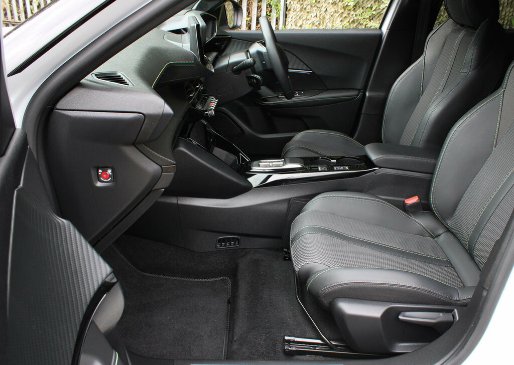 Peugeot 2008 Gt Grey #42