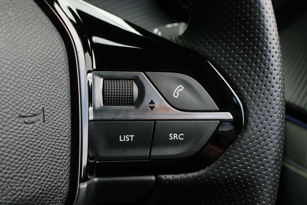 Peugeot 2008 Gt Grey #21