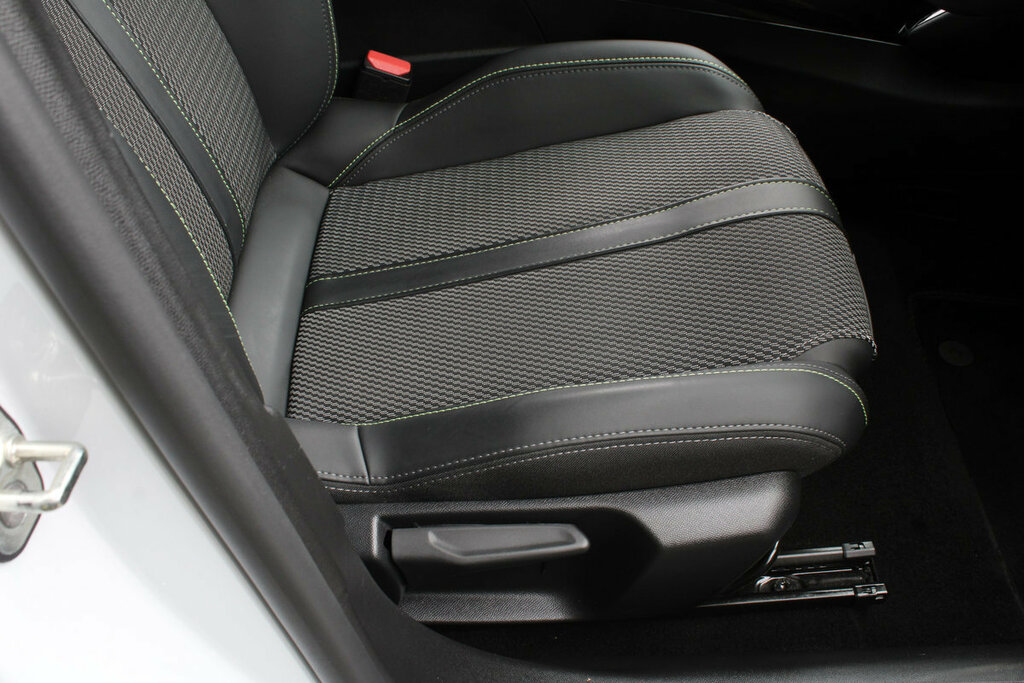 Peugeot 2008 Gt Grey #40