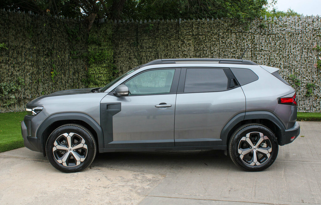 Dacia Duster 1.6 Journey Hybrid 4X2 140 Aut  #7