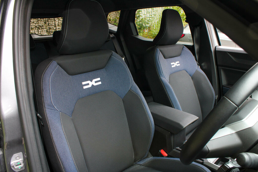 Dacia Duster 1.6 Journey Hybrid 4X2 140 Aut  #48