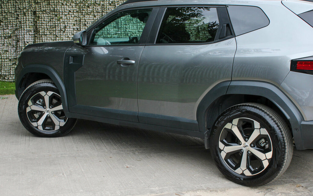 Dacia Duster 1.6 Journey Hybrid 4X2 140 Aut  #10