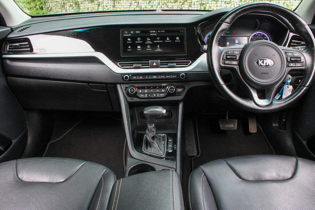 Kia Niro 3 Black #2