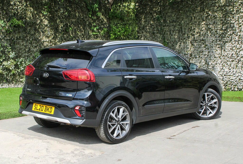 Kia Niro 3 Black #4