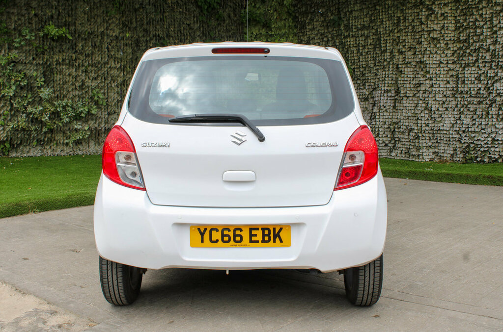Suzuki Celerio Sz4 Auto White #5