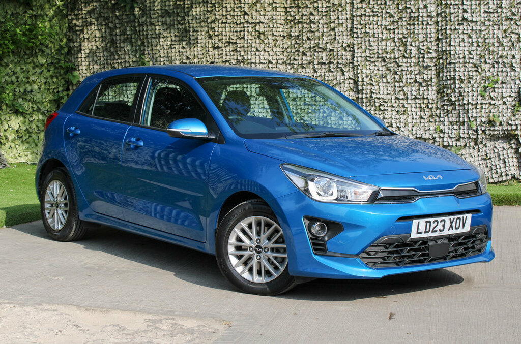 Kia RIO 2 Blue