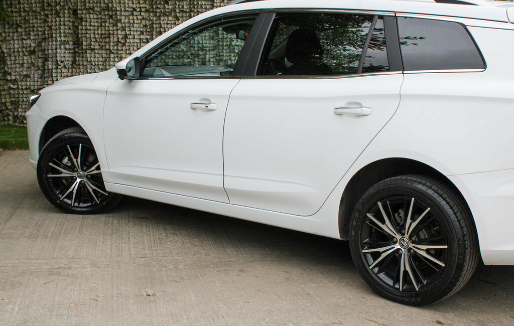 MG MG5 61.1Kwh Trophy Long Range Estate Grey #10