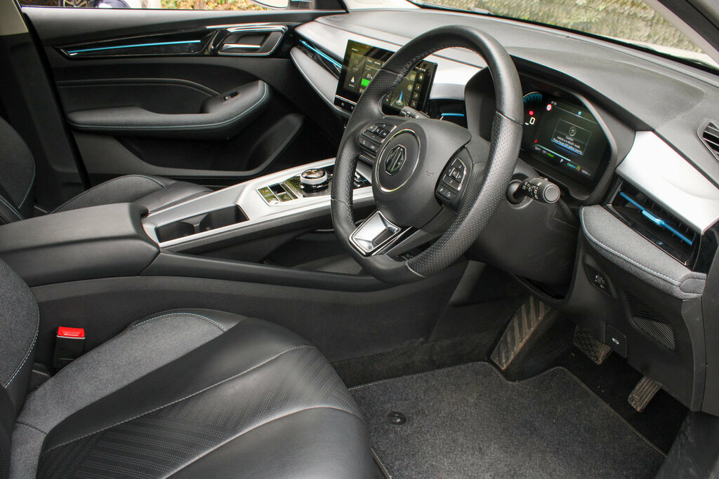 MG MG5 61.1Kwh Trophy Long Range Estate Grey #29