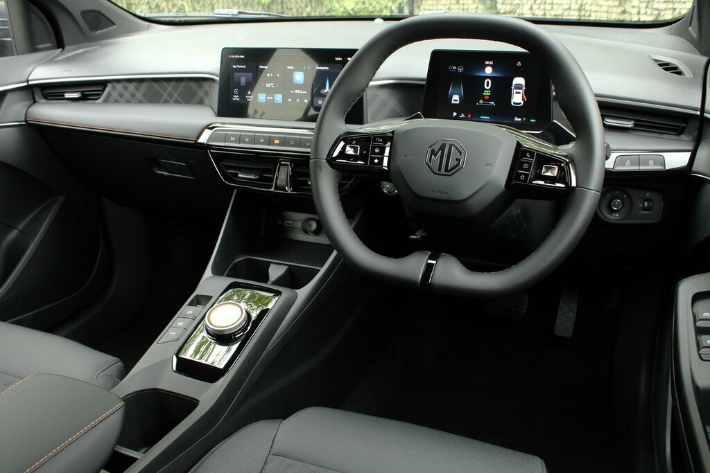 MG MG3 1.5 Hybrid Trophy Au Black #16