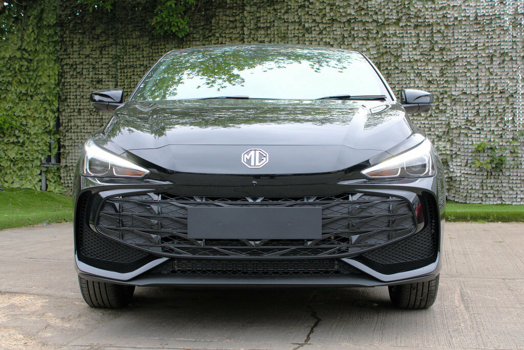 MG MG3 1.5 Hybrid Trophy Au Black #8