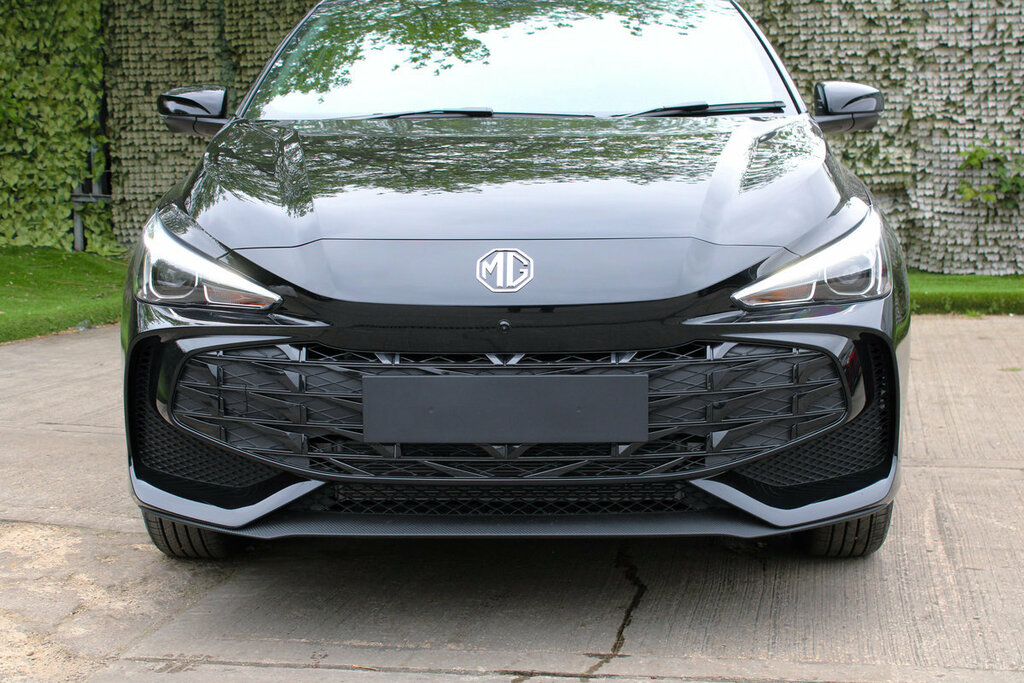 MG MG3 1.5 Hybrid Trophy Au Black #15