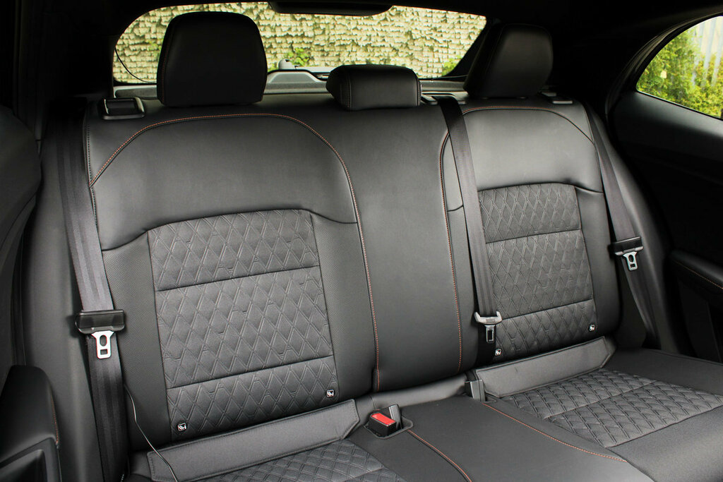 MG MG3 1.5 Hybrid Trophy Au Black #41