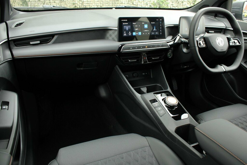 MG MG3 1.5 Hybrid Trophy Au Black #17