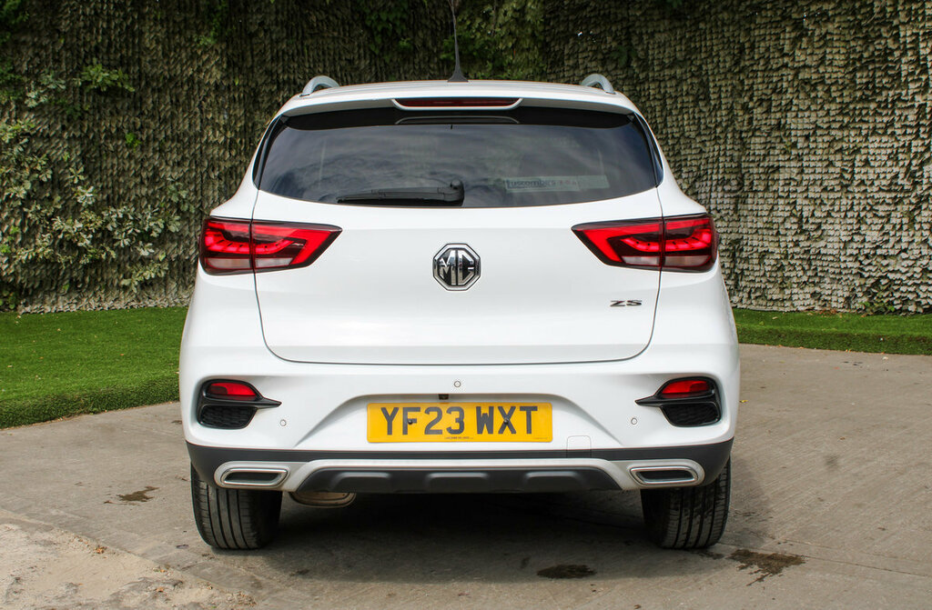 MG ZS Exclusive White #5