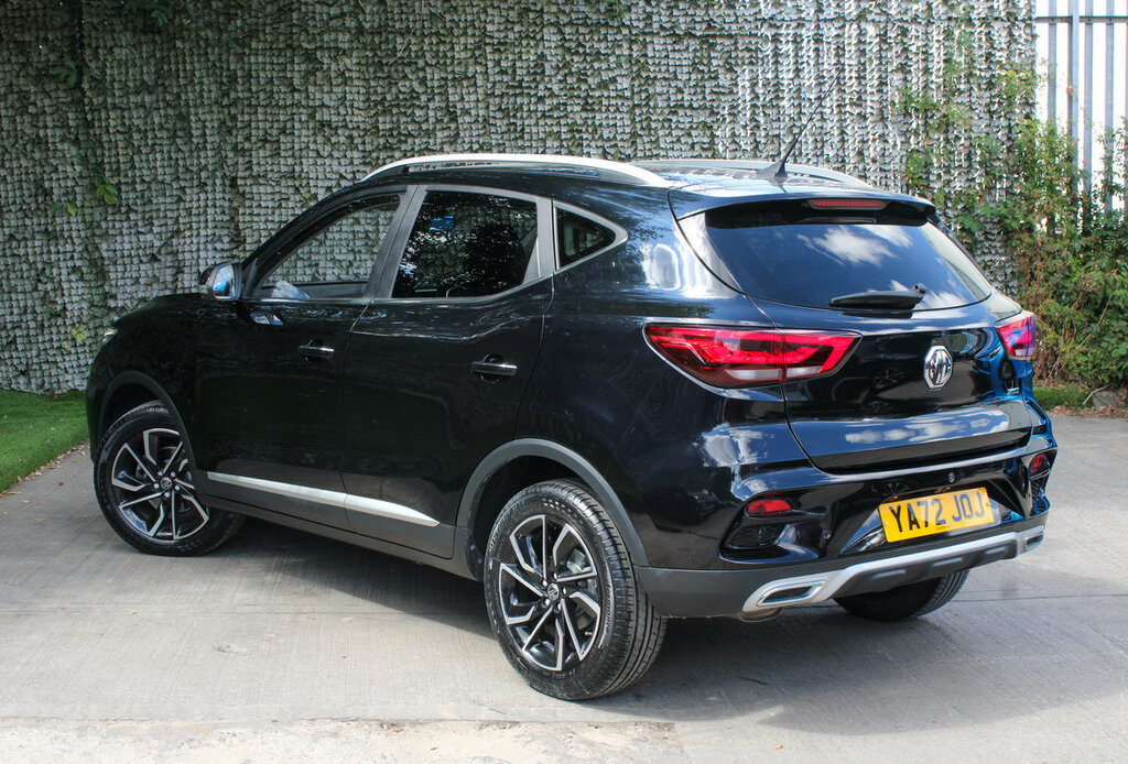 MG ZS Exclusive Black #6