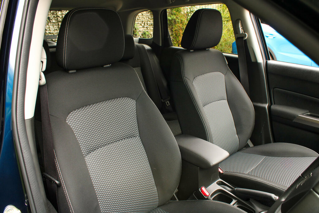 Suzuki Vitara 1.4 Boosterjet Mild Hybrid Motion Grey #41
