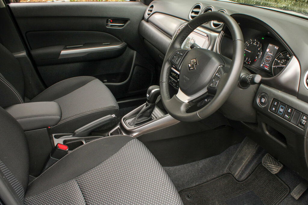 Suzuki Vitara 1.4 Boosterjet Mild Hybrid Motion Grey #27