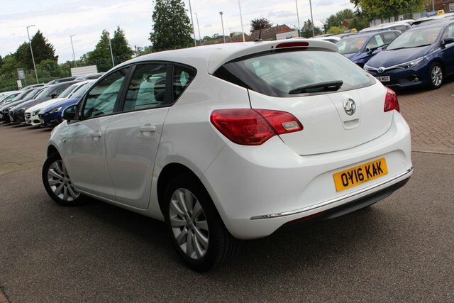 Vauxhall Astra 1.6 Cdti Ecoflex S S 108 Bhp OY16KAK White #5