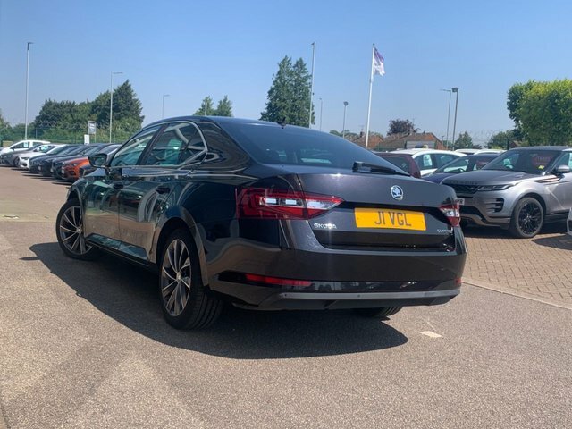 Skoda Superb 2.0 Tdi Laurin Klement Hatchback Manu Black #4