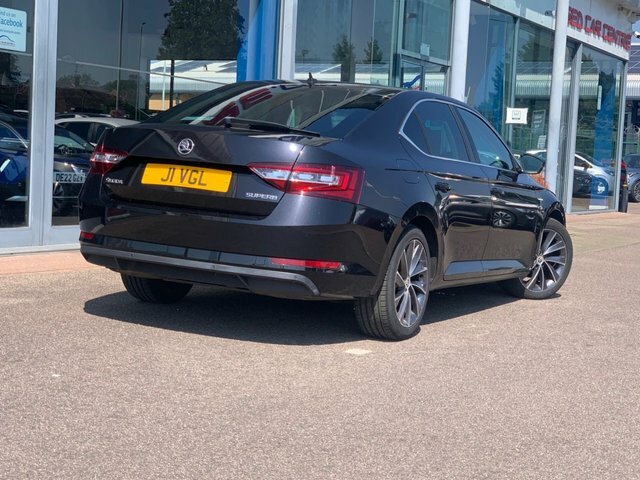Skoda Superb 2.0 Tdi Laurin Klement Hatchback Manu Black #3