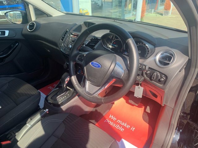 Ford Fiesta 1.6 Zetec Hatchback Powershift Euro 5 Black #6
