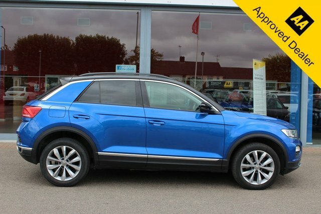Volkswagen T-Roc 1.5 Tsi Gpf Evo Design Suv Dsg Euro 6 Blue