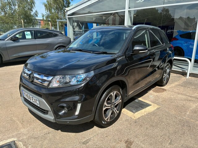 Suzuki Vitara Suv Black #3