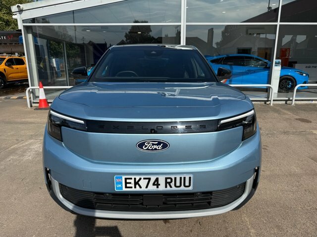 Ford Explorer Suv Blue #3