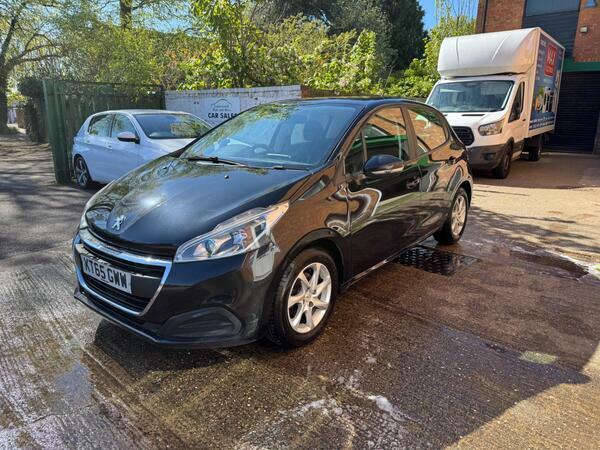 Peugeot 208 1.2 Puretech Active Euro 6 Black #3