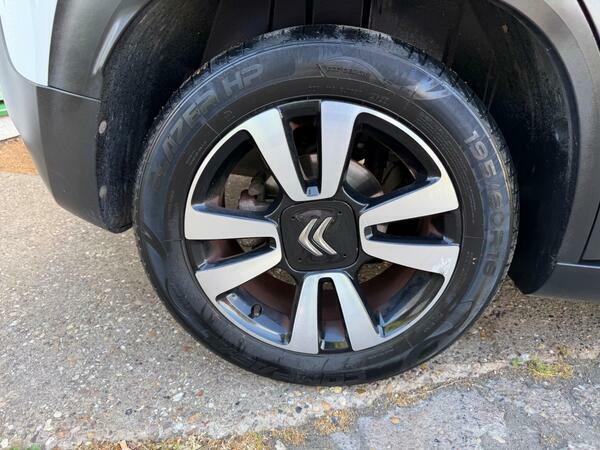 Citroen C3 Aircross 1.2 Puretech Feel White #45