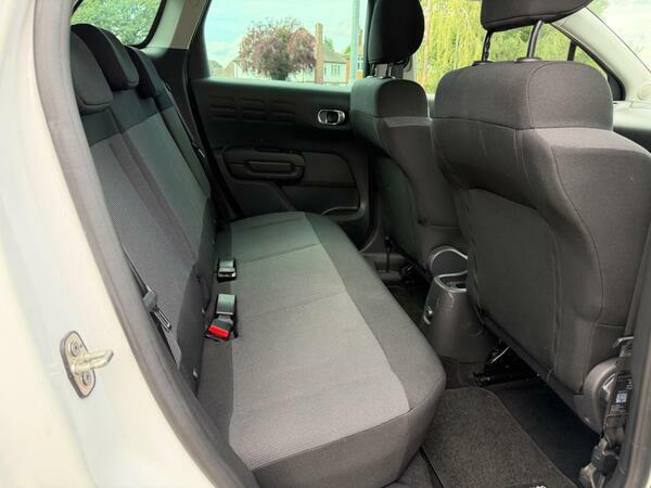 Citroen C3 Aircross 1.2 Puretech Feel White #18