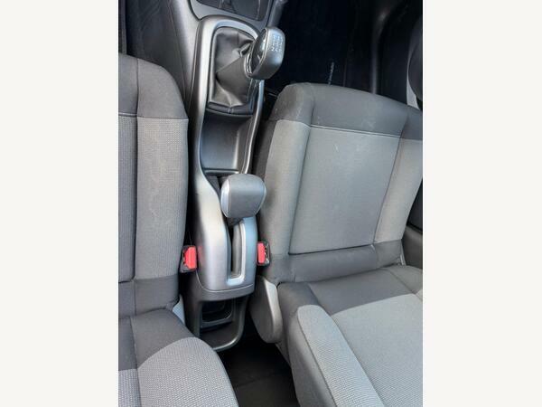 Citroen C3 Aircross 1.2 Puretech Feel White #41