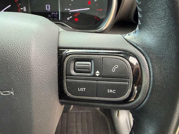 Citroen C3 Aircross 1.2 Puretech Feel White #26