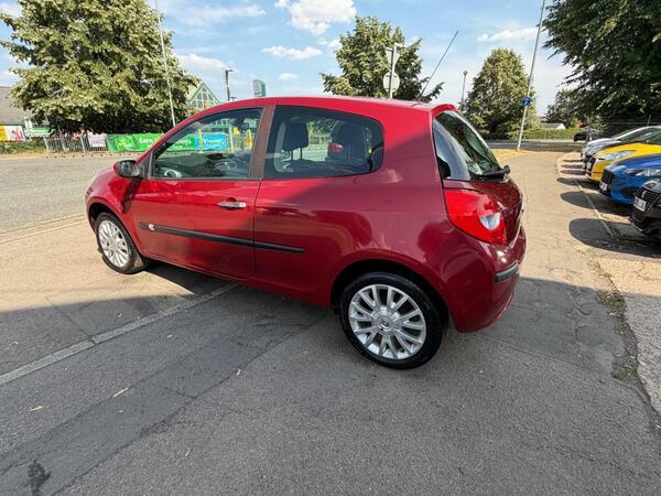 Renault Clio Hatchback Grey #31