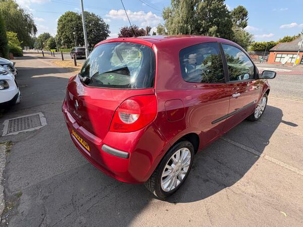Renault Clio Hatchback Grey #16