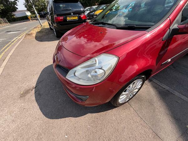 Renault Clio Hatchback Grey #29