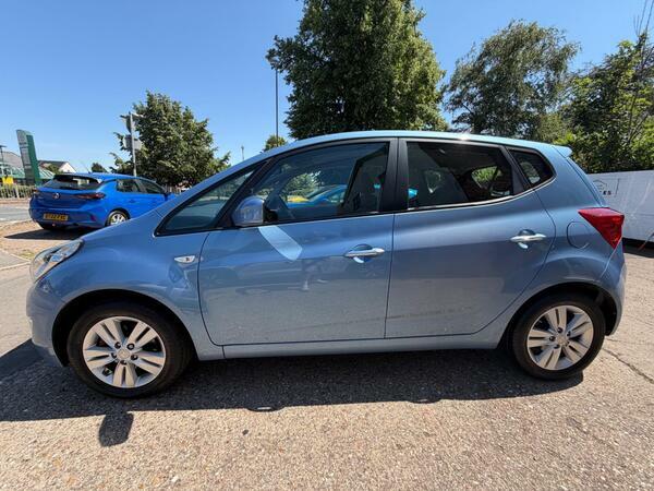 Hyundai Ix20 Active Blue #11