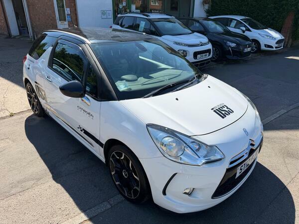 Citroen DS3 1.6 E-hdi Airdream Dstyle Plus Euro 5 Ss White