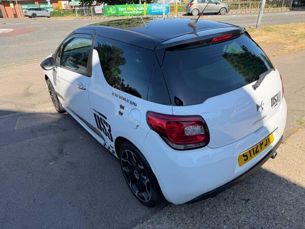 Citroen DS3 E-hdi Airdream Dsport 3-Door Free Road Tax White #11