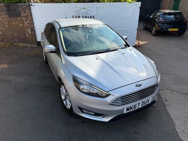 Ford Focus 1.0T Ecoboost Titanium Euro 6 Ss Silver #2