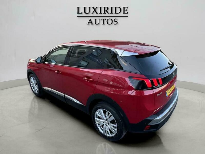 Peugeot 3008 1.2 Puretech Allure Eat Red #6