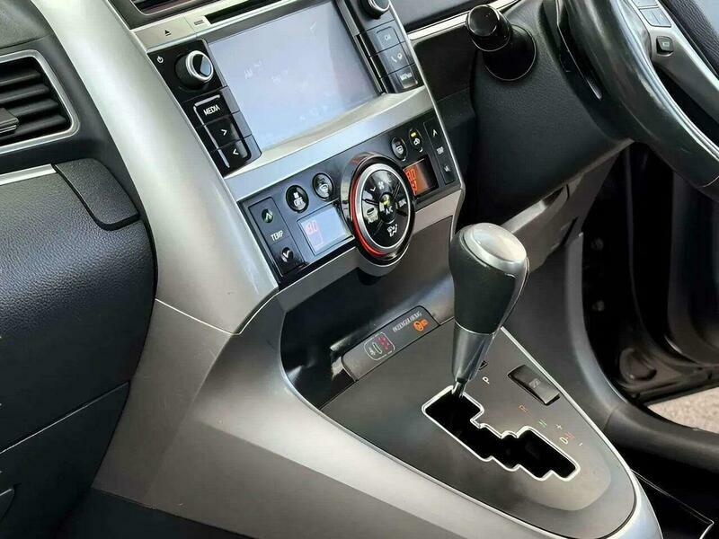 Toyota Verso 7-Seater Mpv Icon 1.8 #35