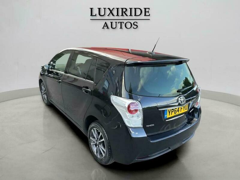 Toyota Verso 7-Seater Mpv Icon 1.8 #20