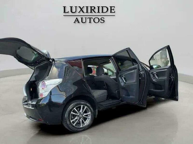 Toyota Verso 7-Seater Mpv Icon 1.8 #85