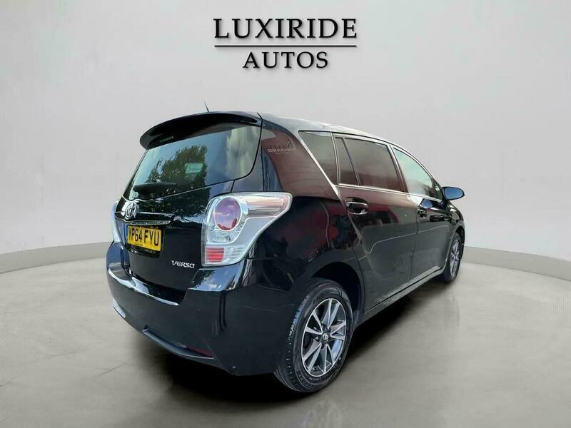 Toyota Verso 7-Seater Mpv Icon 1.8 #32