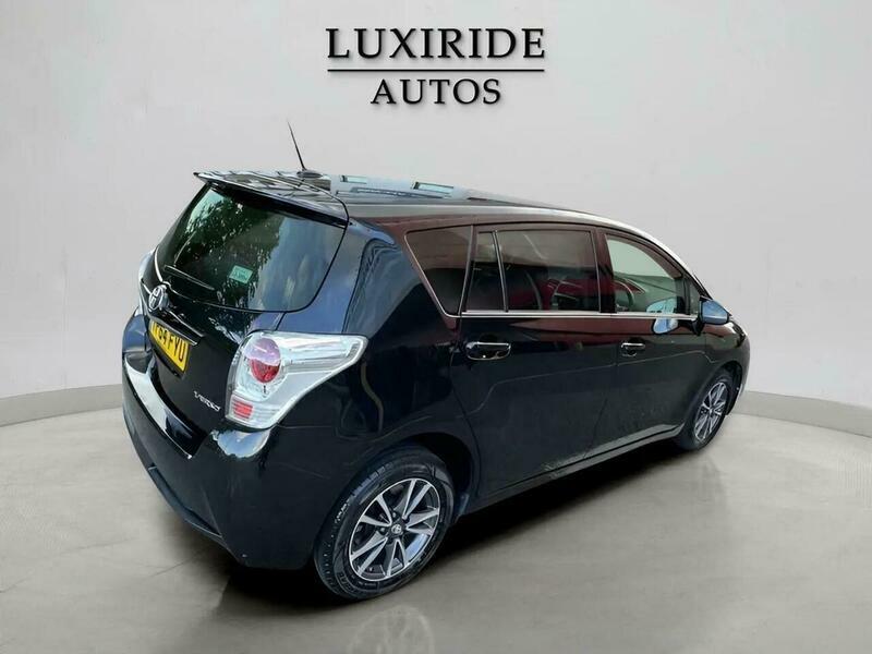 Toyota Verso 7-Seater Mpv Icon 1.8 #33