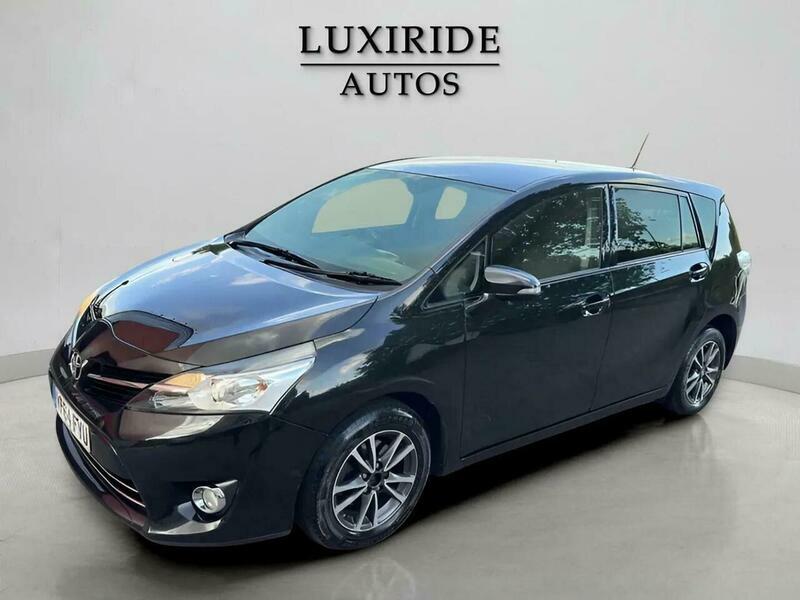 Toyota Verso 1.8 V-matic Icon Multidrive Black #4