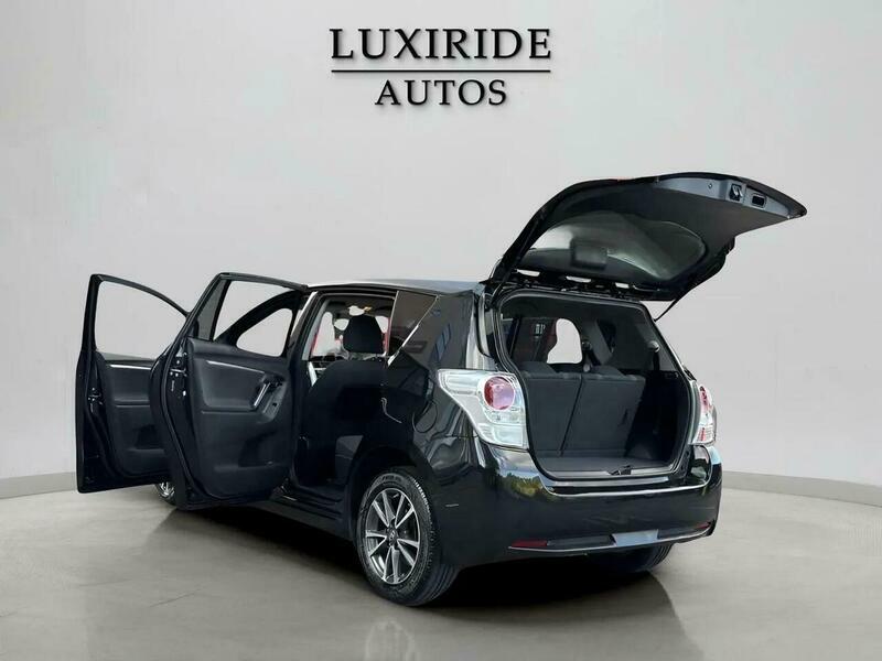 Toyota Verso 1.8 V-matic Icon Multidrive Black #2