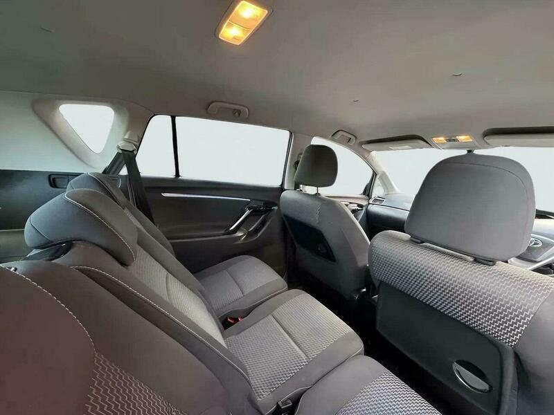 Toyota Verso 7-Seater Mpv Icon 1.8 #53